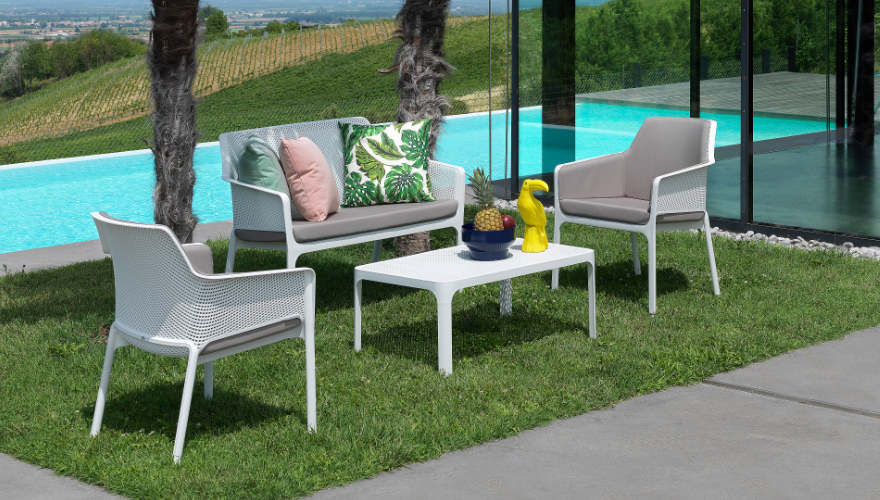 Conjunto banco y sillones en color blanco